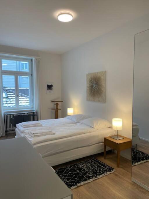 Elegant 2Br Apartment - Canal3 Zurich Bagian luar foto